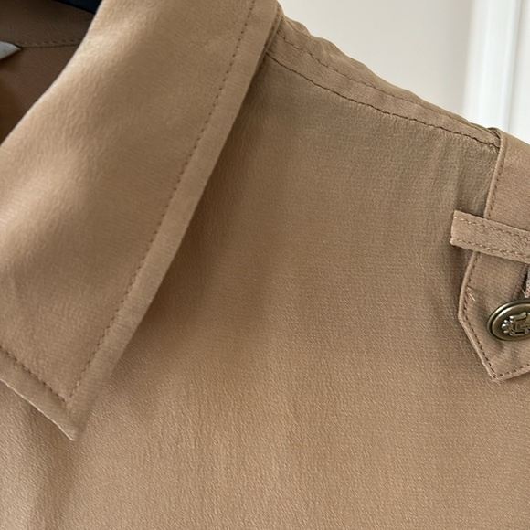 Silk beige blouse - Picture 3 of 5